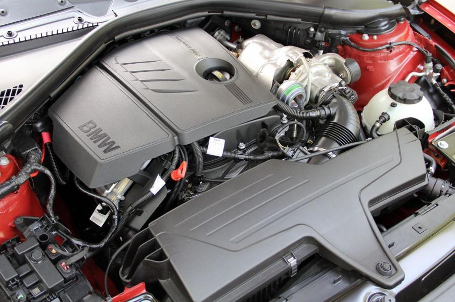  BMW 1-Series 5-Door 2012 года  (фото 33 из 57)
